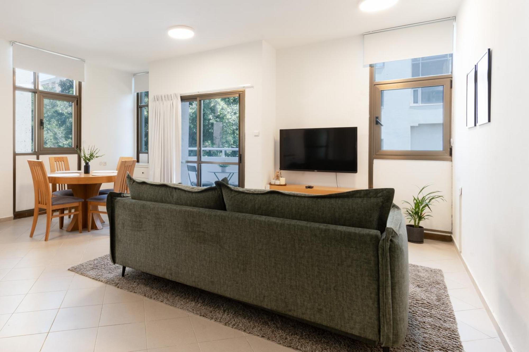Eliezer Ben Yehuda Residence With Shelter Тел Авив Екстериор снимка